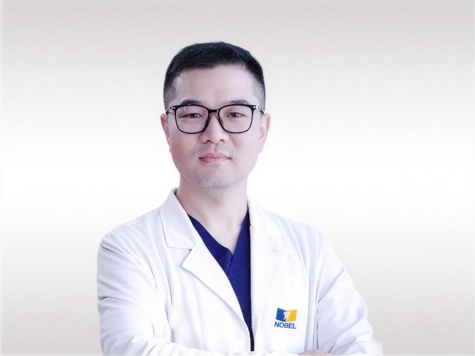 李建涛 